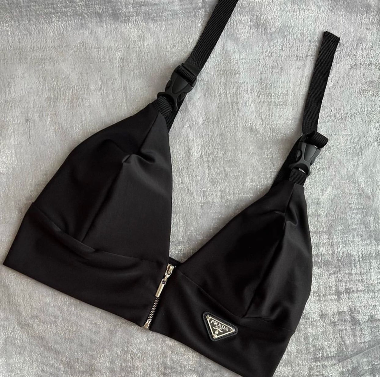 CROP TOP PRADA