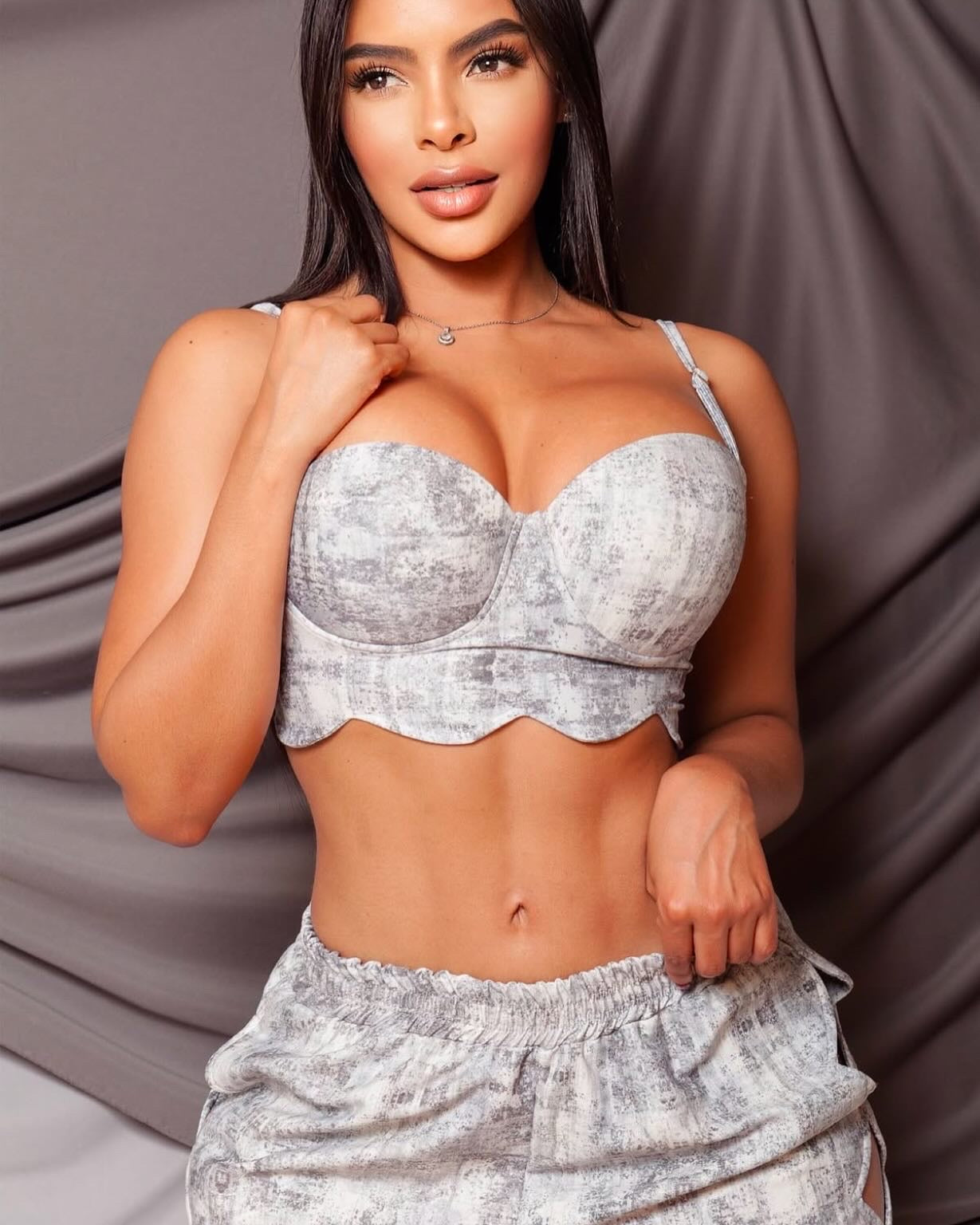 CONJUNTO CALI